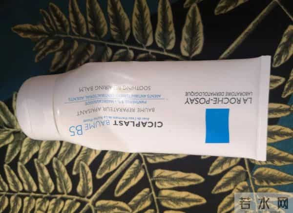 从平替到刺客，可复美一年涨158元，敏感肌的钱真好赚？