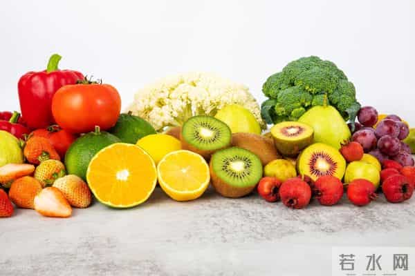 收好这份保养清单：50岁后坚持4个习惯，皮肤想不好都难