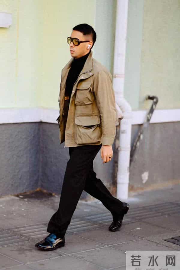男人老了：可以不穿羽绒服、冲锋衣，但这3种外套不能少！特洋气