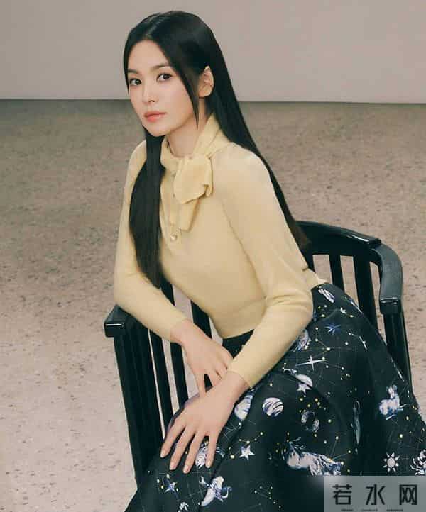 宋慧乔新造型，职场穿搭也能不随波逐流，穿出个性，给人专业感