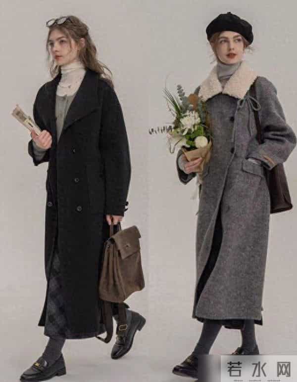 今冬火了这种穿法：大衣+贝雷帽，羽绒服+贝雷帽，时髦显气质