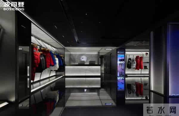 争议不断，羽绒服的高端之路还能走多远？