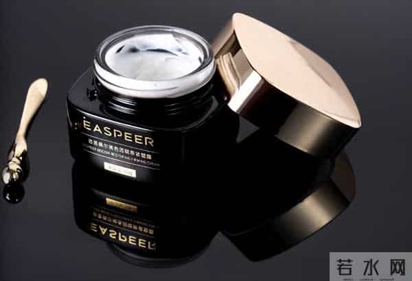 去皱化妆品排行榜前十名出炉：紧致提升与抗糖化路径影响排名趋势