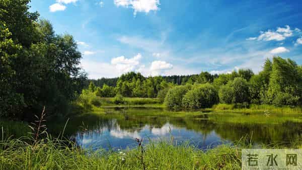 一个女人的性格好不好，看她的穿衣风格，多半就知道了