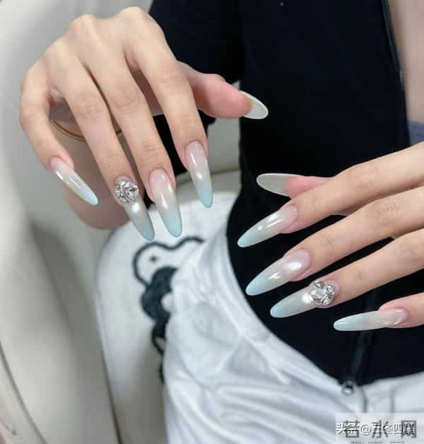 显白显高级美到跺jiojio(5)