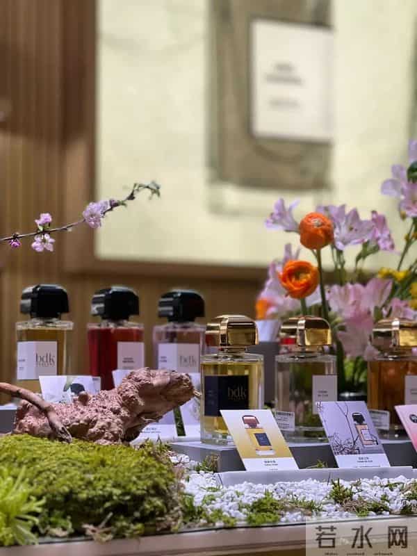 LVMH投资这一高端香水！