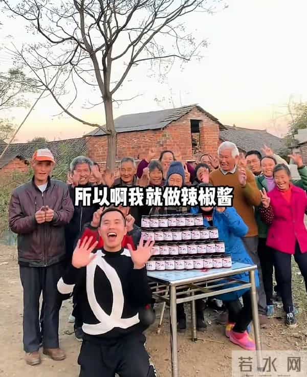 湖南一从法国回来的造型师，给村民免费理发，罗伟明的传奇人生