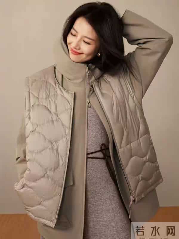 穿羽绒服高圆圆