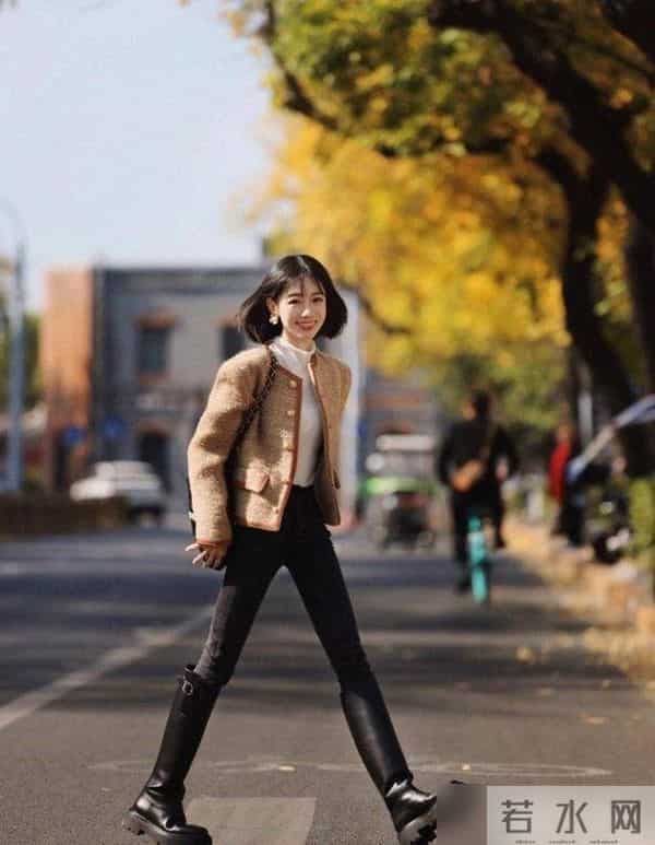 放弃羽绒服吧！今年秋冬“回头率最高”的3件外套，时髦不易撞款