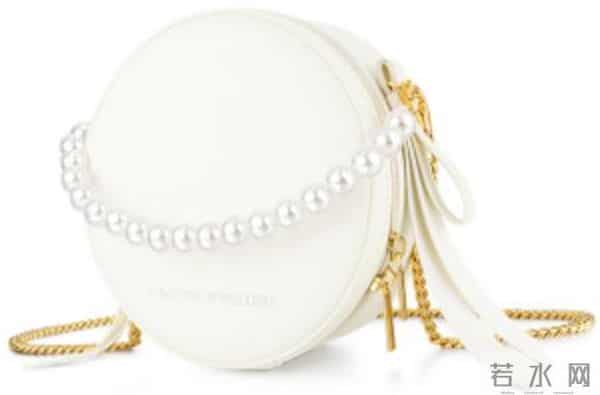 从嫌土到真香，这届年轻人爱上了囤金子