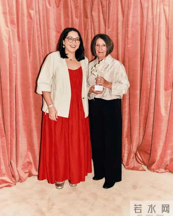 2025英国时尚大奖颁布，Jonathan Anderson连续三年获年度设计师