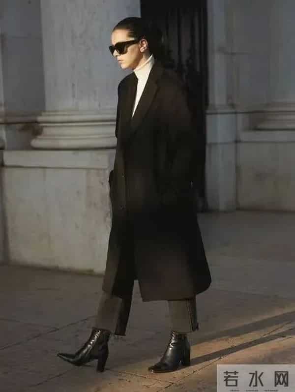 黑靴子太优秀了，冬天配这条裤子超好看
