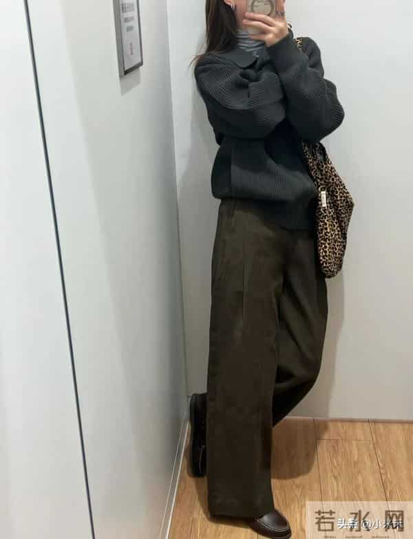 优衣库这毛衣是偷了拉夫劳伦的设计稿吧？