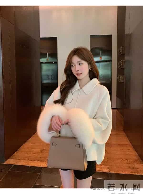 2025秋冬爆款小个子必收的蔷薇斗篷大衣，四色美到犯规