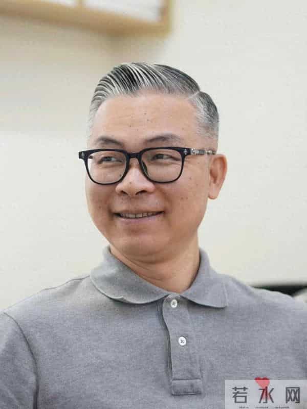 为什么说：男人老了，尽量别“染黑白发”？看完3组素人对比就懂