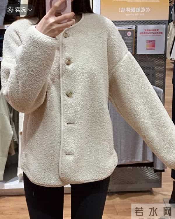 优衣库五色摇粒绒外套，挑花眼了都！每件都想焊在身上！