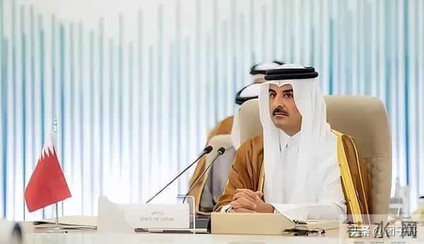 1000亿全被骗光？爱马仕继承人成落魄老头，而骗子却离奇死亡了