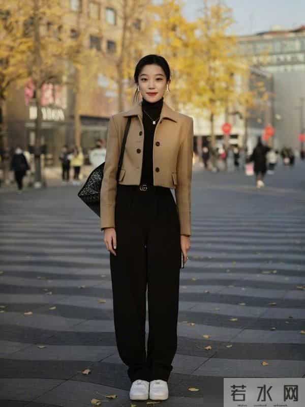 今冬流行“毛衣＋毛呢裤”，洋气温柔又显高，特有淑女气质！