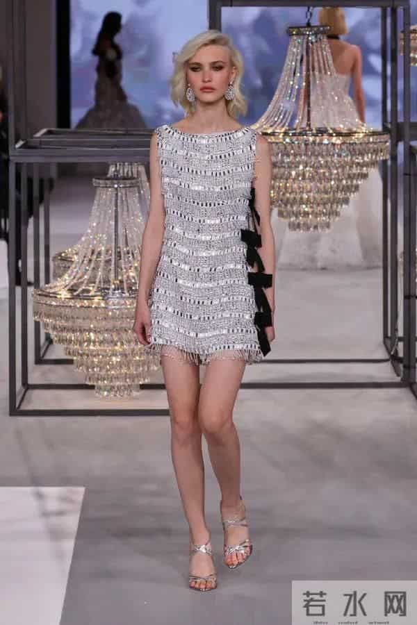 Isabel Sanchis 2026 春夏婚纱秀场