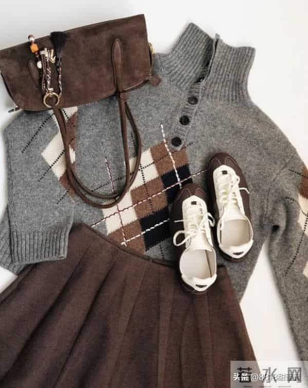 秋冬通勤一周穿搭指南：基础款穿出每日高级感