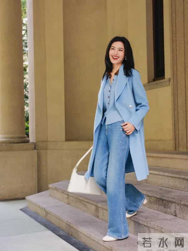 这是见过最好看的大衣搭配之一，简约大气，谁见都夸年轻