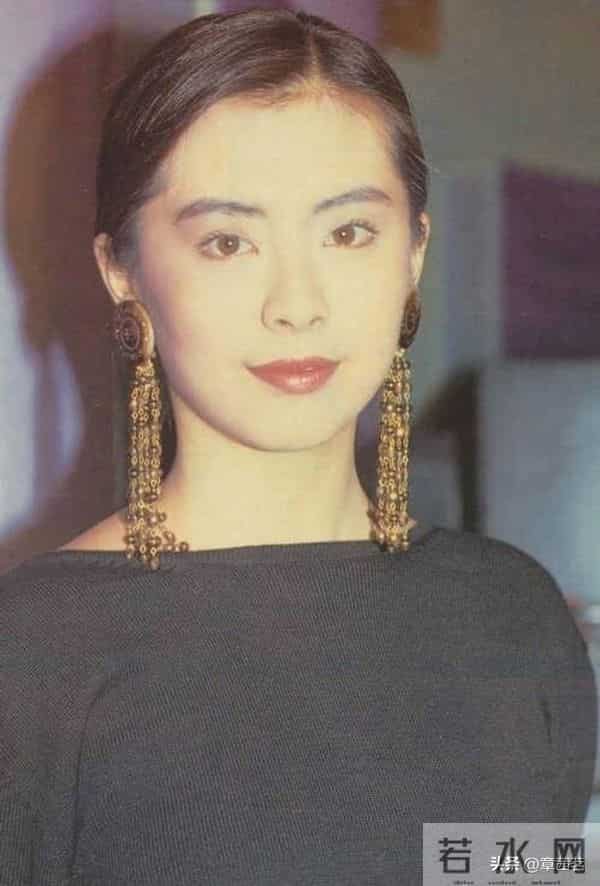 戴耳环的女神王祖贤(二)