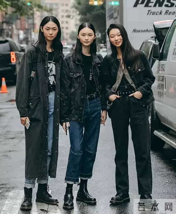 黑靴子太优秀了，冬天配这条裤子超好看