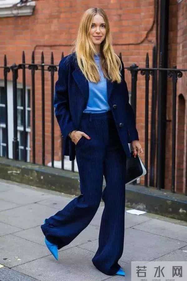 又被“黑色”惊艳到！搭这2个颜色，又绝又美！