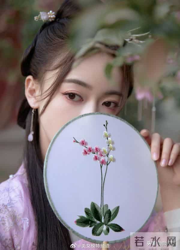 吴谨言这组古风图，直接把“古典美”焊在身上了吧！