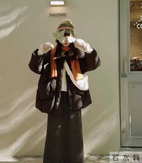 今年冬天最绝的配色：橙色+棕色，太明媚了！