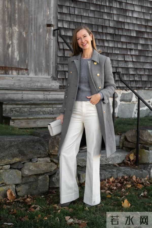 被这位博主穿搭惊艳，人过中年穿衣不花哨，基础款穿出英伦腔调