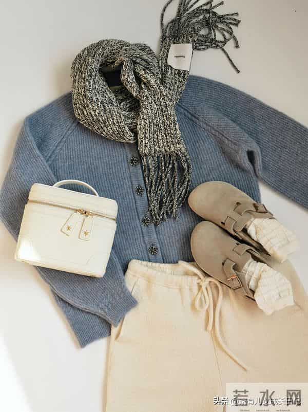 秋冬“一周通勤穿搭公式”｜灰格纹西装+深棕裤，照搬有高级感