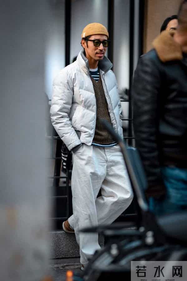 “上海爷叔”太会穿了：大衣配围巾，爱戴帽子，看着时髦又有腔调