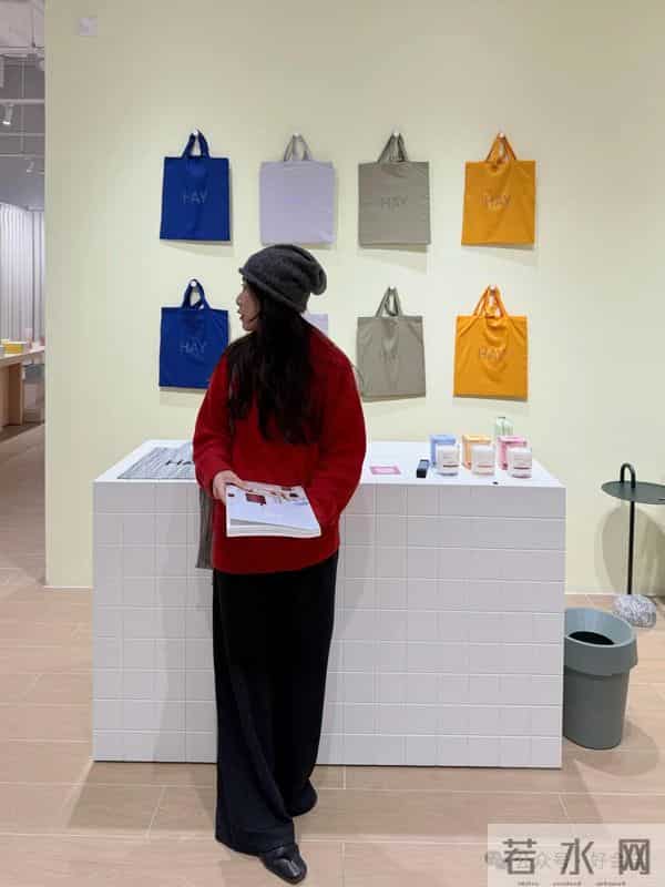 又暖又好看，18套秋冬穿搭，降温就这样穿