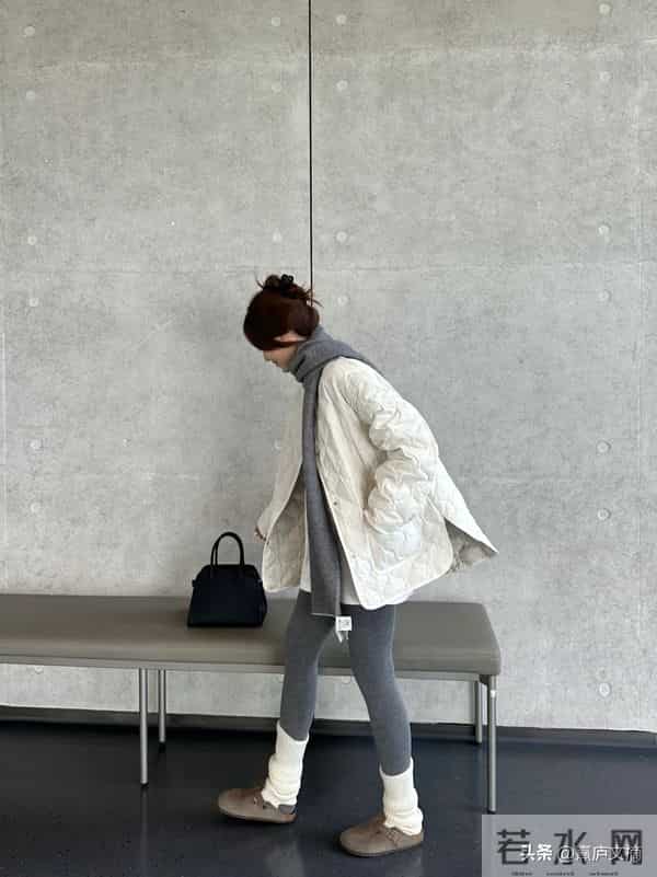 保暖又时髦！北京美女都在穿的“奶奶棉衣”，羽绒服自愧不如！