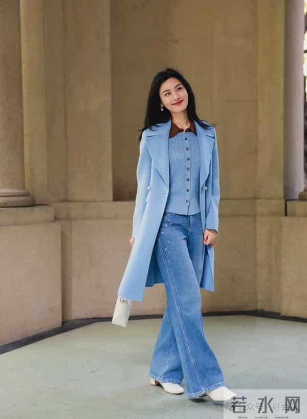 这是见过最好看的大衣搭配之一，简约大气，谁见都夸年轻