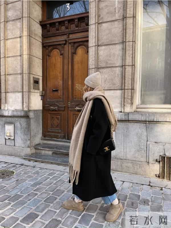 秋日衣橱必备 照搬ins时尚博主mmequeenb的穿搭思路