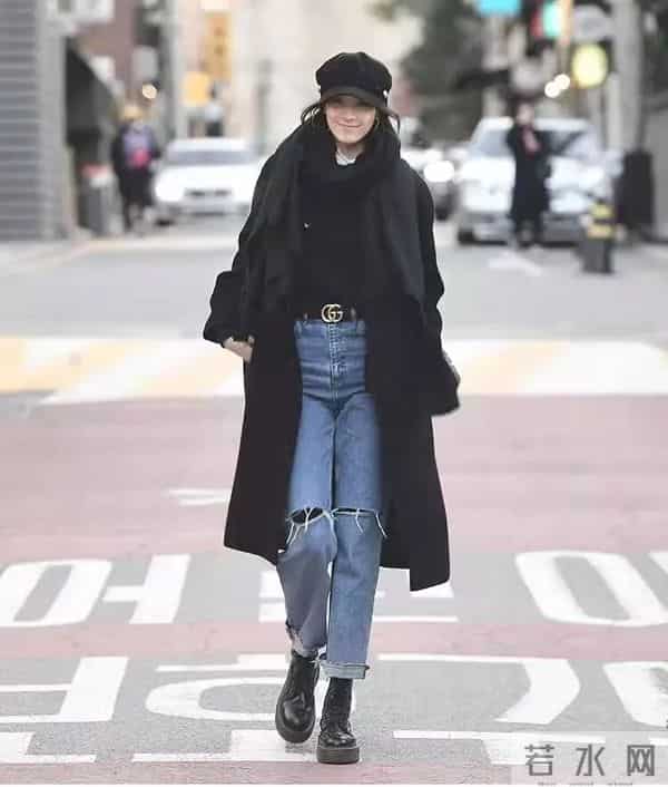 黑靴子太优秀了，冬天配这条裤子超好看