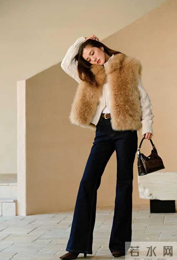 吴千语的秋冬衣橱，怕是藏着本「老钱风隐形法典」。