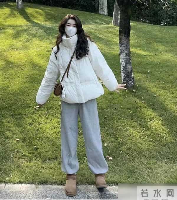 立冬后才发现：时尚是个轮回，阔腿裤+短羽绒真的太美了！