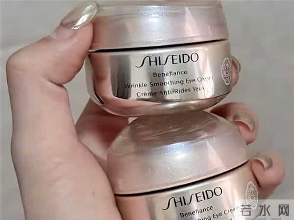 抗衰真相公开！去眼袋眼纹10款眼霜推荐！哪个品牌好？实测来袭