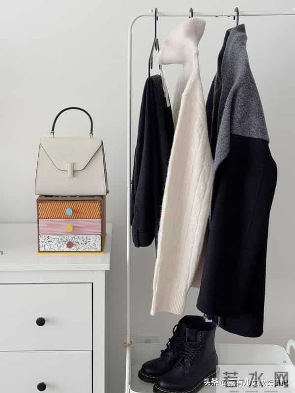 北方打工人12月“保命穿搭”：暖瘦、高级，15件衣服搞定整个冬天