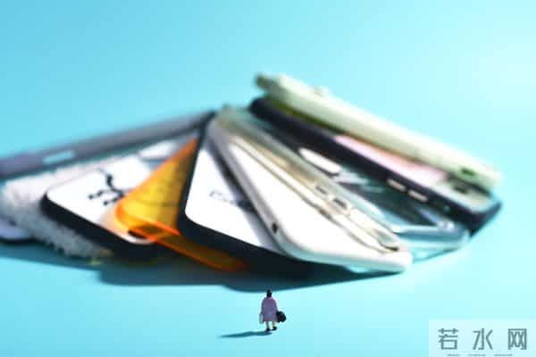 “手机壳爱马仕”一年狂卖36亿