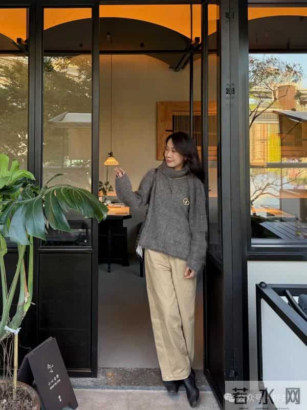 又暖又好看，18套秋冬穿搭，降温就这样穿