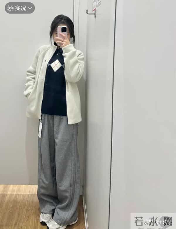 优衣库这件摇粒绒外套一上身，直接撞脸四位数的户外风穿搭！