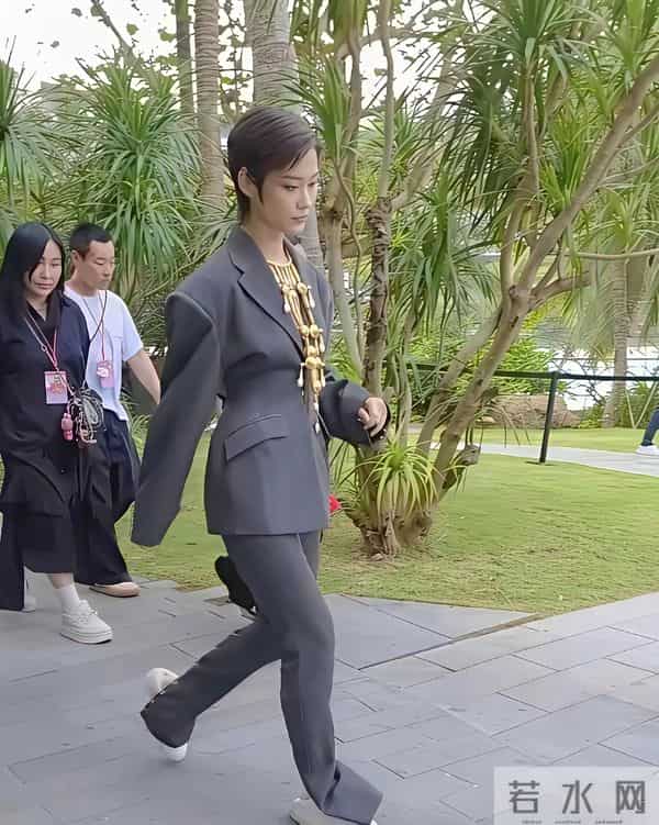 天呐，这变化堪比“换了个出厂设置”吧？差点认不出你了！