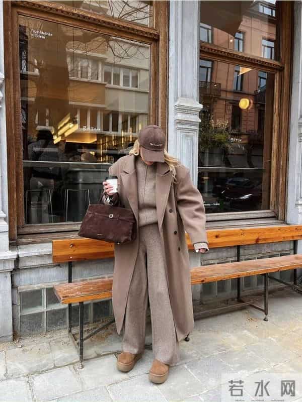 秋日衣橱必备 照搬ins时尚博主mmequeenb的穿搭思路