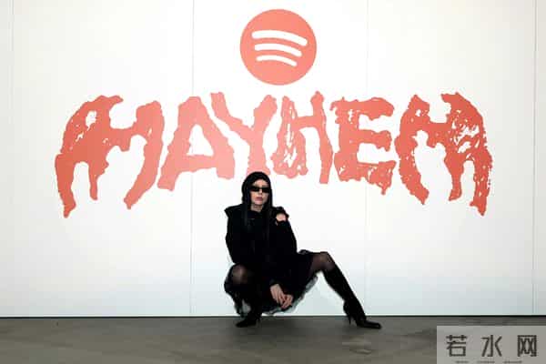 Lady Gaga巡演来到墨尔本，她的26岁澳大利亚设计师是谁？