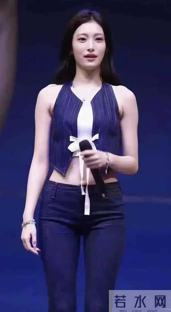 太美了，这是我见过身材比例最好的