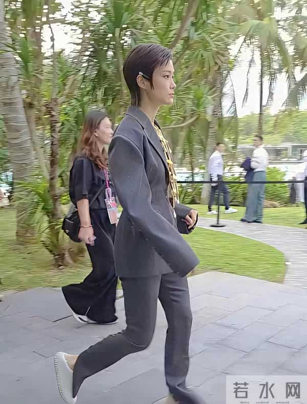 天呐，这变化堪比“换了个出厂设置”吧？差点认不出你了！